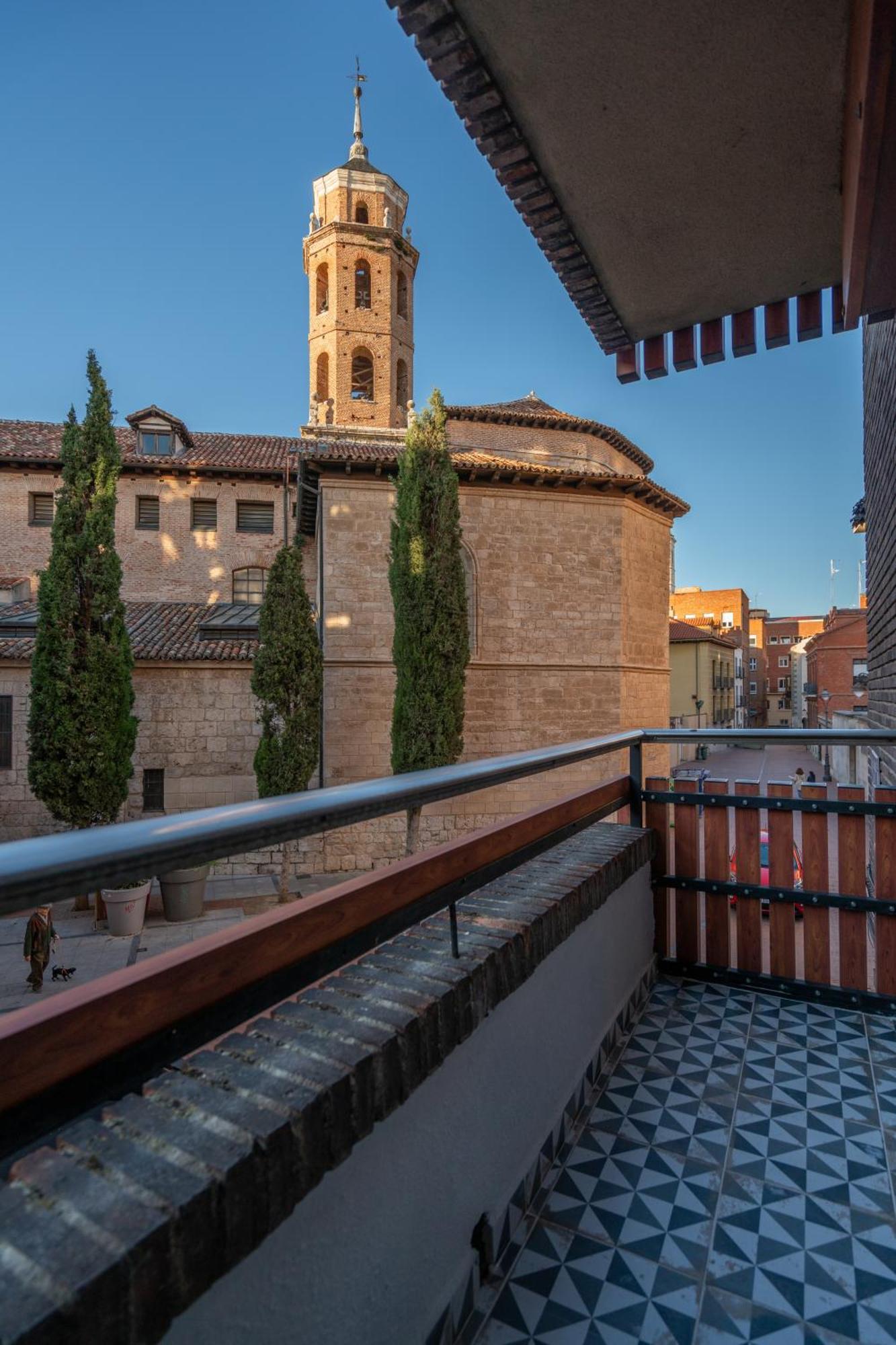 Wow Apartamentos Valladolid Exterior foto